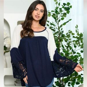Boutique Long Lace Bell Sleeve Women’s Top